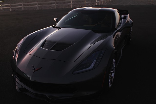 We still think black is the color that shows off the Stingray's lines the best. Like an obsidian arrowhead...
