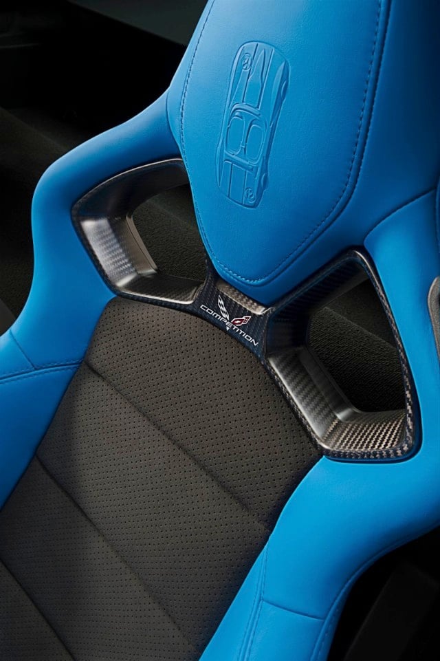 Collectors Edition seats get embossed graphics paying tribute to the original Corvette Grand Sport.