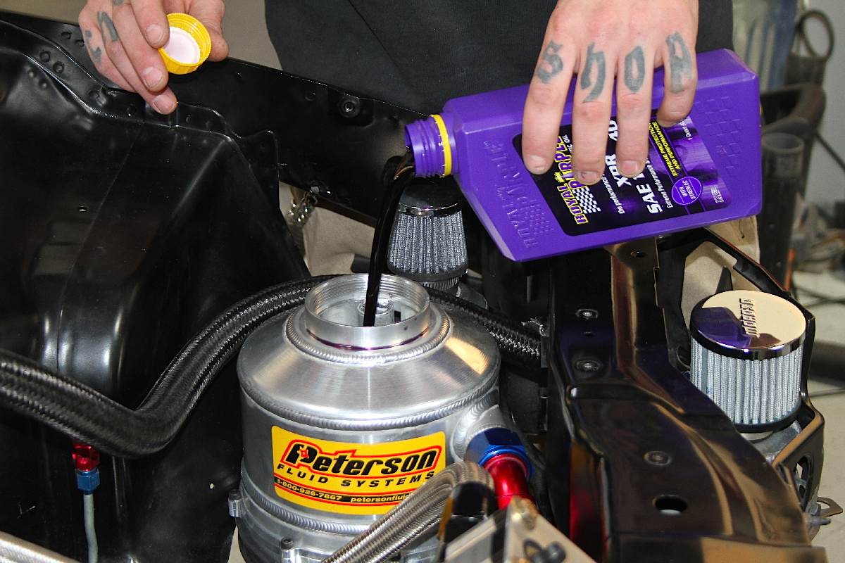Tech Tip: Checking Oil Level In Your Dry Sump Oil System How To Pump Oil Out Of A Tank