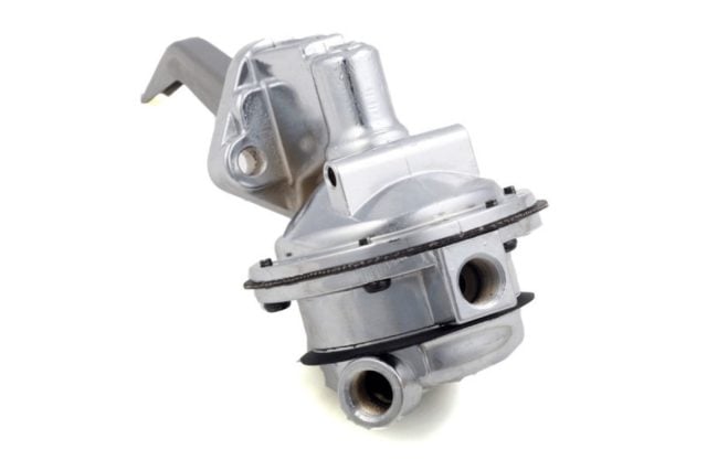 Available for small- and big-block Chevy, Ford and Chrysler engines, QFT’s 110 GPH mechanical fuel pumps can support up to 350 hp. Integrated shutoff valves set at 6.5-8 psi eliminate the need for a separate pressure regulator. QFT also offers 130 GPH units for small-block Chevys that are good for over 400 hp. 