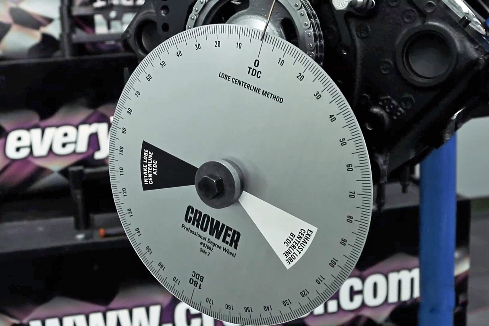 Schiereiland Echt alleen Video: Degreeing Your Camshaft Made Easy With Crower