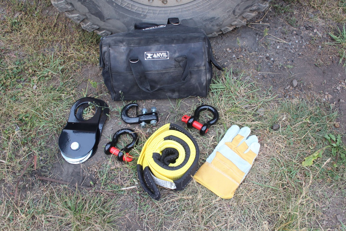 A well put-together recovery kit is something that no 4x4 fan should ever be without. Photo Credit: Anvil Off-Road