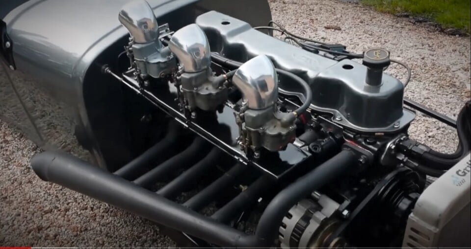 Ford 4.9 L 300 Inline 6-Cylinder Engine