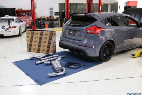 borla-ataks-the-exhaust-note-in-our-ford-focus-rs-2018-04-11_22-04-19_354554