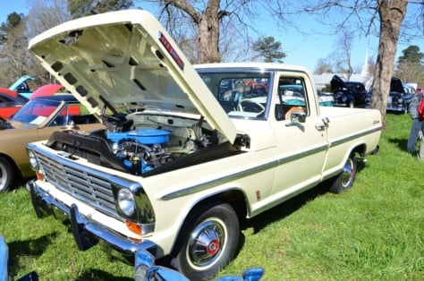 local-church-car-show-draws-strong-blue-oval-turnout-2018-04-06_02-24-15_645002