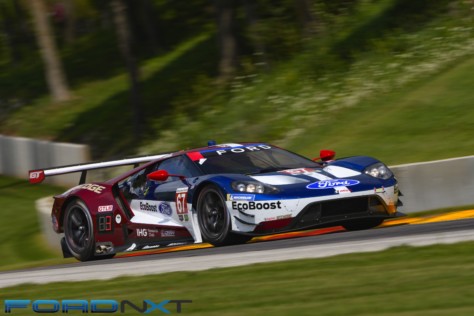 ford-gt-reels-in-its-fourth-imsa-victory-in-a-row-at-road-america-2018-08-06_02-21-19_012194