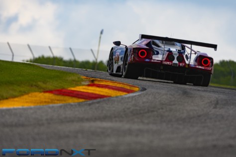 ford-gt-reels-in-its-fourth-imsa-victory-in-a-row-at-road-america-2018-08-06_02-22-01_992341