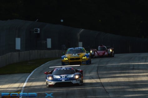ford-gt-reels-in-its-fourth-imsa-victory-in-a-row-at-road-america-2018-08-06_02-33-51_109419
