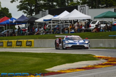 ford-gt-reels-in-its-fourth-imsa-victory-in-a-row-at-road-america-2018-08-06_02-37-16_681442