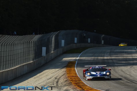 ford-gt-reels-in-its-fourth-imsa-victory-in-a-row-at-road-america-2018-08-06_02-43-17_285306