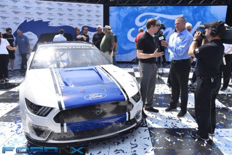 mustang-is-dressed-for-success-in-nascar-cup-series-racing-next-year-2018-08-10_16-23-42_123356