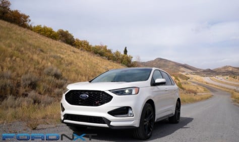 first-drive-the-2019-edge-st-strikes-a-fun-balance-between-performance-practicality-2018-10-08_13-10-44_395127