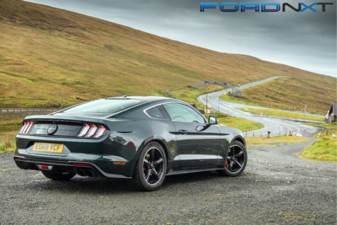 watch-the-2019-mustang-bullitt-take-on-the-isle-of-man-at-speed-2018-11-06_16-47-31_414045