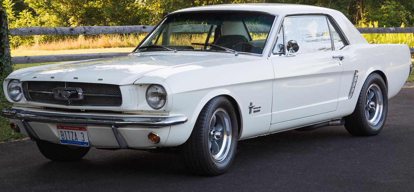 Todd Bailey Modded This 400HP Classic With Bits From Three Cars