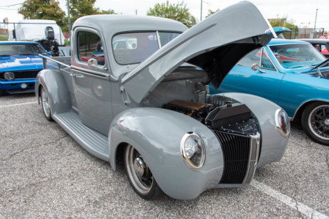 goodguys-hall-of-fame-road-tour-visits-the-home-of-the-blues-2019-09-30_15-09-37_527709