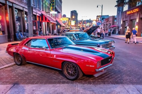 goodguys-hall-of-fame-road-tour-visits-the-home-of-the-blues-2019-09-30_15-20-39_321878