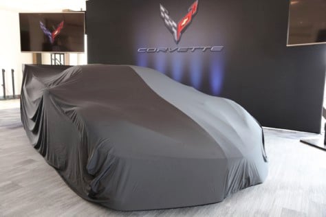 new-details-about-the-mid-engine-c8-r-corvette-race-car-2019-10-10_21-27-16_693091