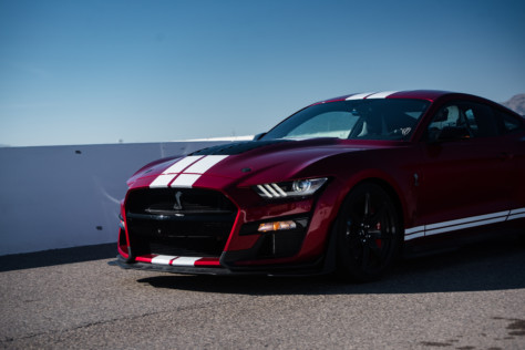 driven-2020-ford-mustang-shelby-gt500-2019-11-18_23-48-18_737990