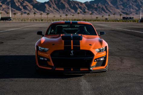 driven-2020-ford-mustang-shelby-gt500-2019-11-18_23-58-26_402565