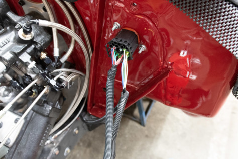 project-gift-horse-gets-electrical-upgrade-from-ron-francis-wiring-2019-11-01_16-14-19_096127