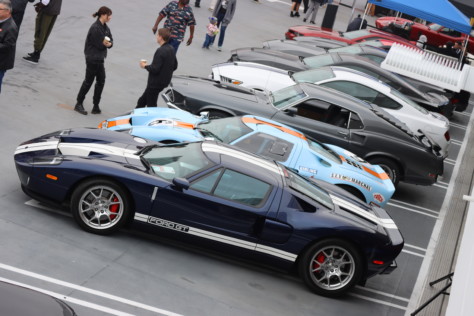 shelby-cruise-in-celebrates-ford-v-ferrari-at-the-petersen-museum-2020-01-31_03-53-36_461395