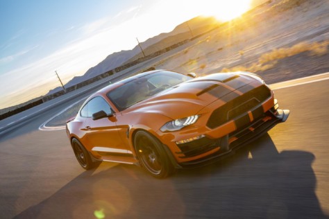 shelby-american-debuts-825-hp-2020-shelby-signature-series-mustang-2020-02-25_08-26-05_954343