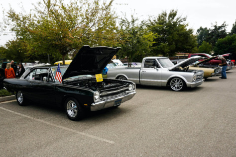 champion-cooling-third-annual-car-show-rolling-with-the-punches-2020-10-28_14-12-45_590865