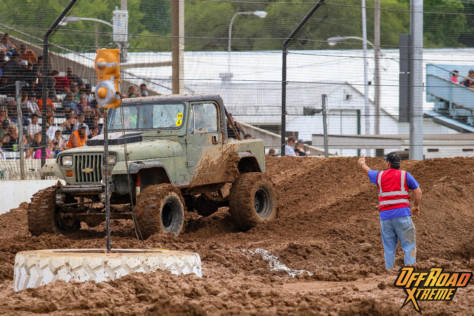 bloomsburg-4-wheel-jamboree-fueled-by-hundreds-of-truck-enthusiast-2021-07-30_13-26-26_826513