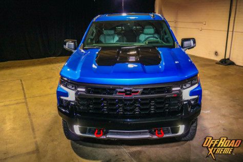 zr2-flagship-revealed-in-all-new-2022-chevrolet-silverado-lineup-2021-09-09_13-16-54_106232