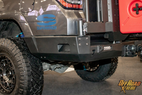 sema-2021-westin-automotive-all-armored-up-toyota-4runner-2021-11-26_12-40-06_944043