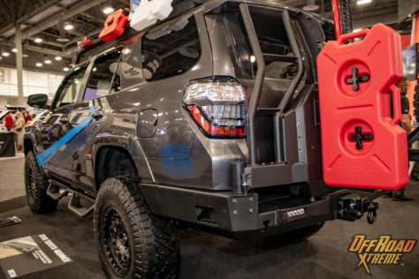 sema-2021-westin-automotive-all-armored-up-toyota-4runner-2021-11-26_12-42-39_373013