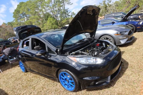 vmps-first-car-show-draws-hordes-of-fords-to-its-florida-facility-2022-02-22_08-33-15_977581