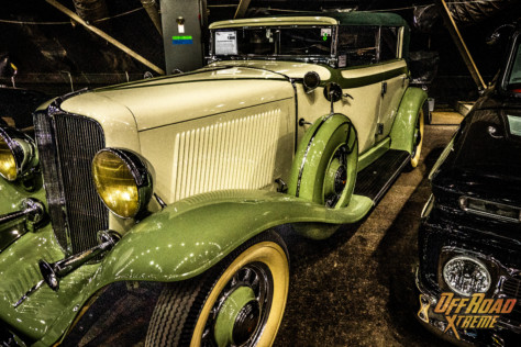what-is-it-like-at-the-barrett-jackson-auto-auction-2022-02-19_01-08-36_540098