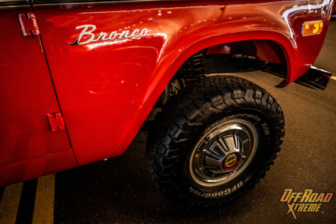 what-is-it-like-at-the-barrett-jackson-auto-auction-2022-02-28_20-37-44_811861