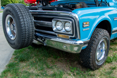 doubling-down-when-one-classic-gmc-jimmy-4x4-truck-just-wont-do-2022-03-30_19-31-10_786154