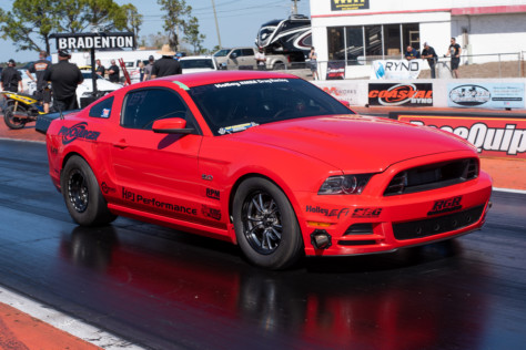 stacey-robys-2014-ford-mustang-gt-2022-04-28_13-49-19_874940