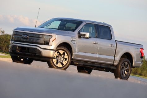 quick-spin-the-2022-f-150-lightning-is-shockingly-fast-amp-functional-2022-06-08_19-15-26_211019