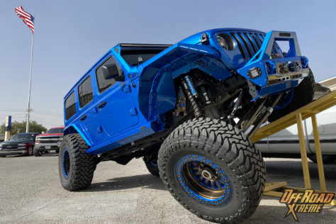 vehicle-spotlight-dawsons-4-wheel-performance-big-blue-jlu-392-2022-07-07_19-24-05_392215