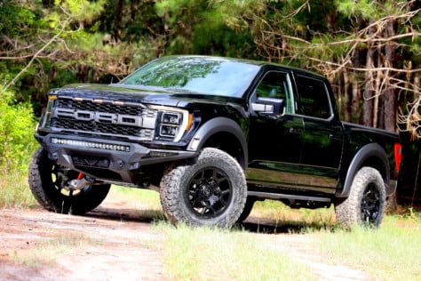 steeda-sharpens-the-f-150-raptor-with-muscle-grip-amp-sinister-style-2022-09-20_12-44-57_051642