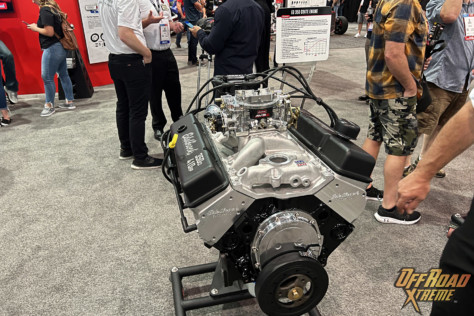 sema-2022-edelbrock-eg-crate-engines-are-turnkey-and-ready-to-rock-2022-11-08_19-18-57_796313
