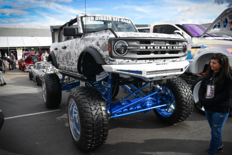 sema-2022-the-wild-and-mild-ford-vehicles-of-the-2022-sema-show-2022-11-07_12-52-07_219603