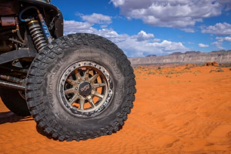mickey-thompson-42-and-44-baja-boss-mt-tires-torture-tested-2023-02-02_19-02-05_329900