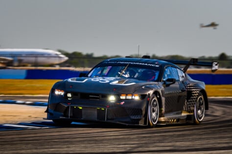 30-plus-images-of-the-all-new-mustang-gt3-on-the-track-2023-03-24_11-38-37_705171