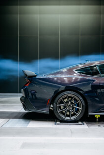 200-mph-rolling-wind-tunnel-delivered-dominant-dark-horse-downforce-2023-06-12_20-47-25_094419