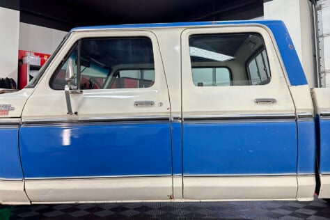 project-4mycrew-1978-f-250-truck-paint-restoration-and-polish-2023-06-26_14-44-36_316524