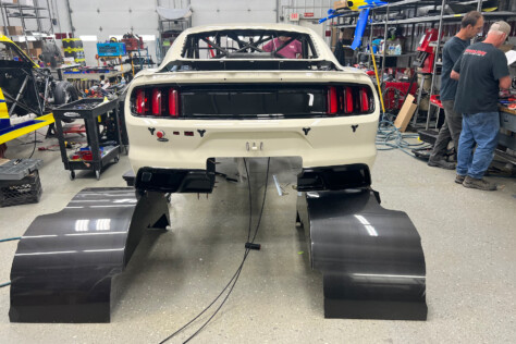 chris-holbrook-readies-new-nhra-factory-x-ford-mustang-2023-08-03_13-02-56_232695