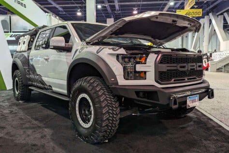 2023-sema-show-atturo-tire-stands-out-with-trail-blade-mts-2023-11-14_18-20-27_456916