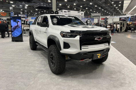 sema-2023-realtruck-collabs-with-meateater-on-2019-silverado-build-2023-12-05_16-41-48_105034
